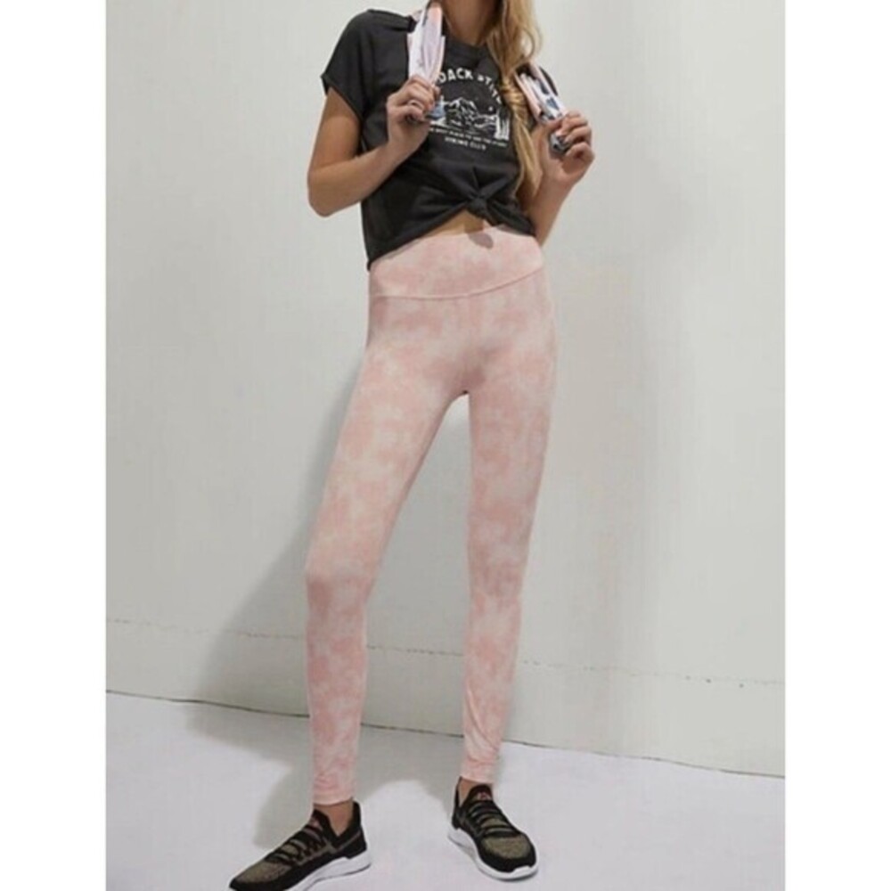 ALLFENIX Pink Blush Tie Dye Leggings Size small